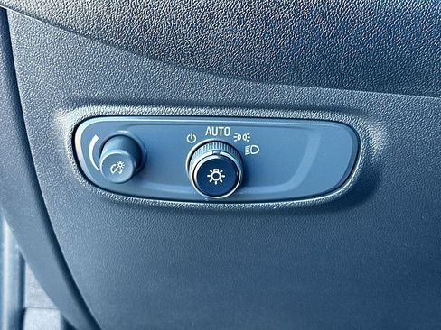 Certified 2023 Chevrolet Equinox RS w/ RS Leather Package image 11