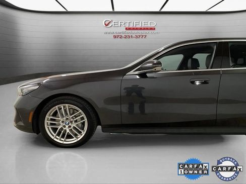 Used 2025 BMW 530i xDrive image 89