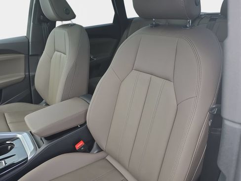 Certified 2025 Audi Q5 Premium Plus w/ Premium Plus AWD/4WD image 20