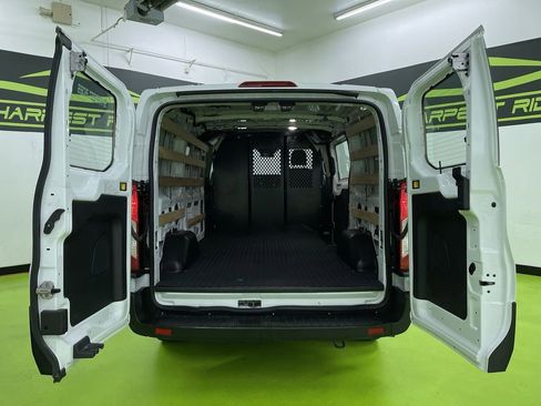 Used 2024 Ford Transit 250 Low Roof w/ Exterior Upgrade Package image 9