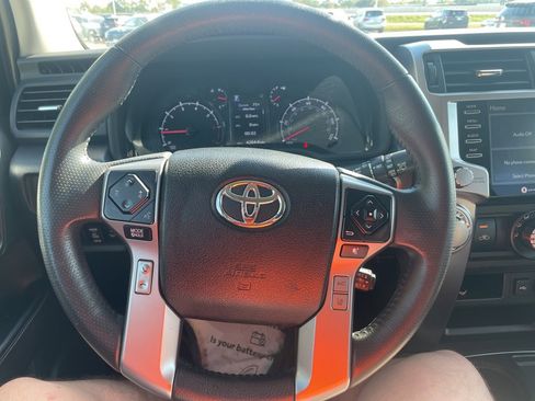 Used 2022 Toyota 4Runner SR5 image 23