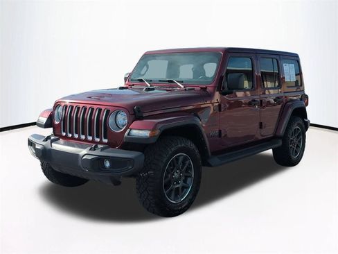 Used 2021 Jeep Wrangler Unlimited Sahara w/ Cold Weather Group AWD/4WD image 9