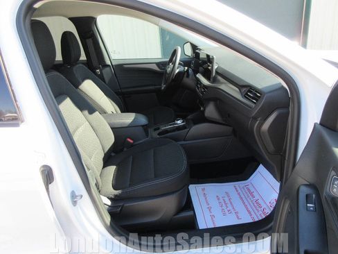 Used 2025 Ford Escape Active w/ Tech Pack #1 image 15