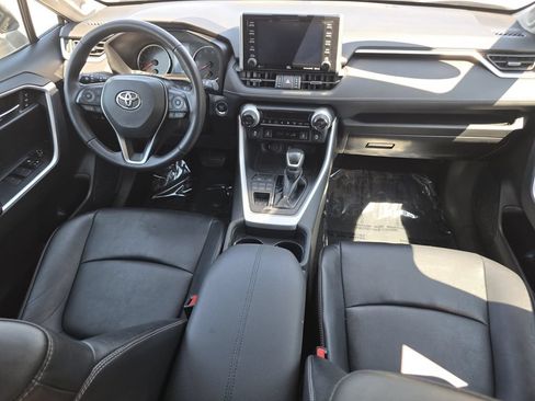 Used 2021 Toyota RAV4 XLE Premium AWD/4WD image 20