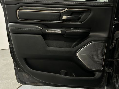 Used 2019 RAM 1500 Limited image 27