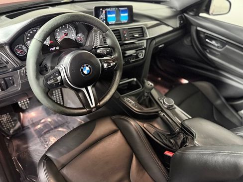 Used 2016 BMW M3 RWD image 19