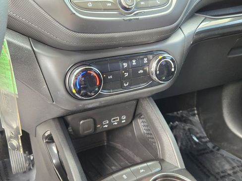 Used 2022 Chevrolet TrailBlazer LS image 24