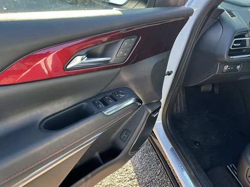 New 2026 Chevrolet Traverse RS image 12