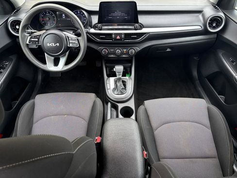 Used 2023 Kia Forte LXS FWD image 11