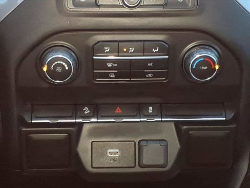 Used 2020 Chevrolet Silverado 1500 Custom Trail Boss image 13