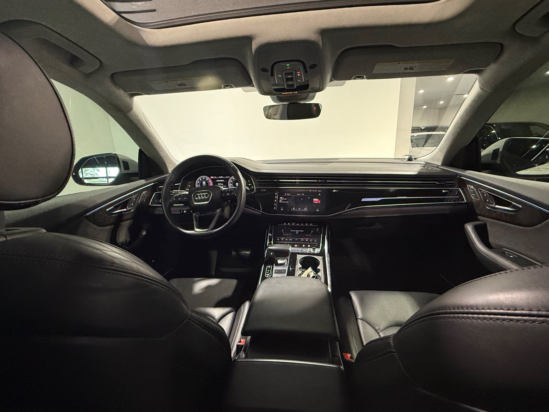 Used 2019 Audi Q8 Prestige w/ Luxury Package AWD/4WD image 65