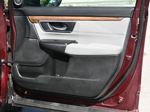 Used 2017 Honda CR-V EX image 19