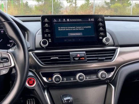 Used 2019 Honda Accord Sport image 6