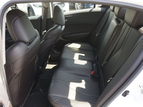 Used 2019 Acura ILX FWD image 16