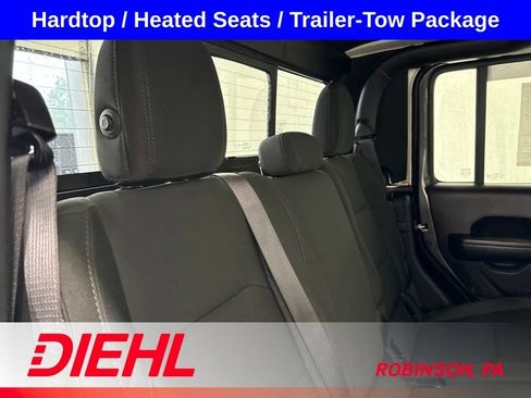 Used 2020 Jeep Gladiator Sport w/ Quick Order Package 24S AWD/4WD image 12