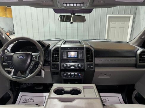 Used 2019 Ford F250 4x4 SuperCab Super Duty image 17