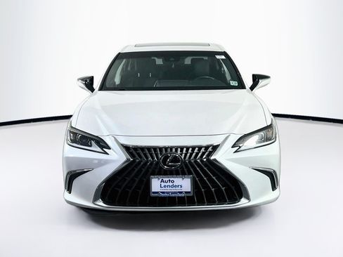 Used 2022 Lexus ES 350 w/ Accessory Package FWD image 2