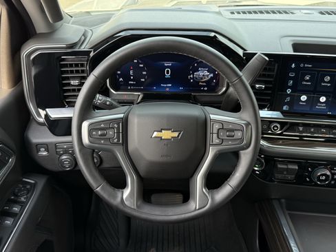 Used 2026 Chevrolet Silverado 2500 LT w/ Safety Package AWD/4WD image 17