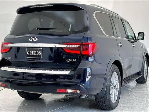 Used 2019 INFINITI QX80 Luxe RWD image 2