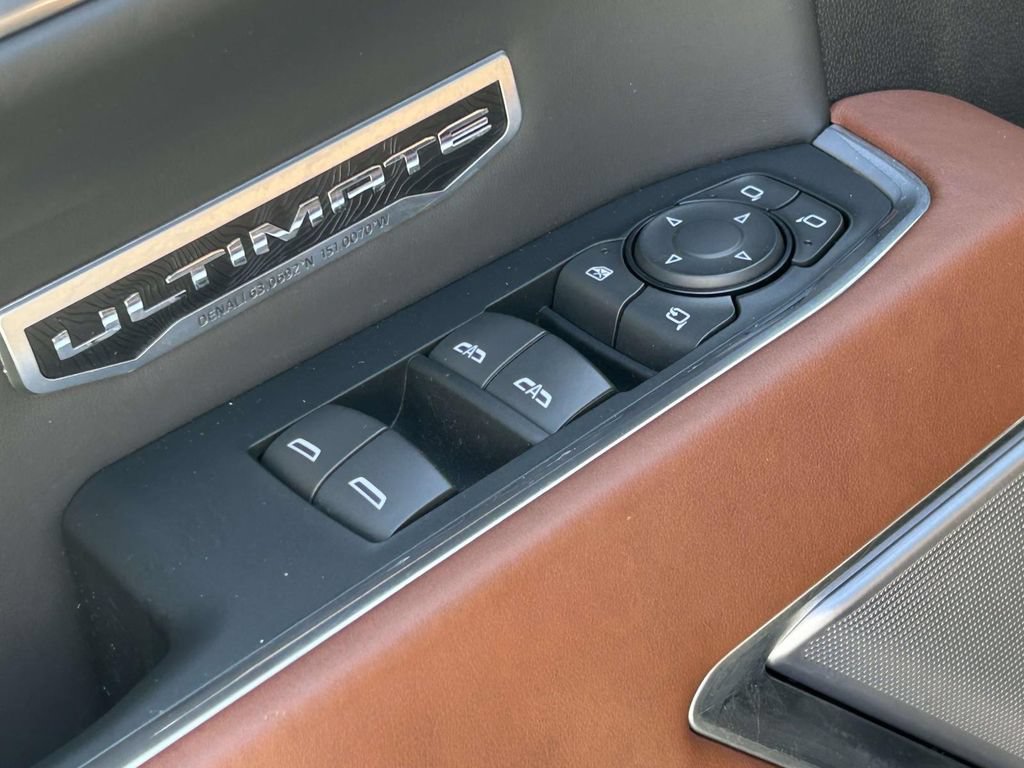 Used 2023 GMC Sierra 1500 Denali Ultimate AWD/4WD image 18