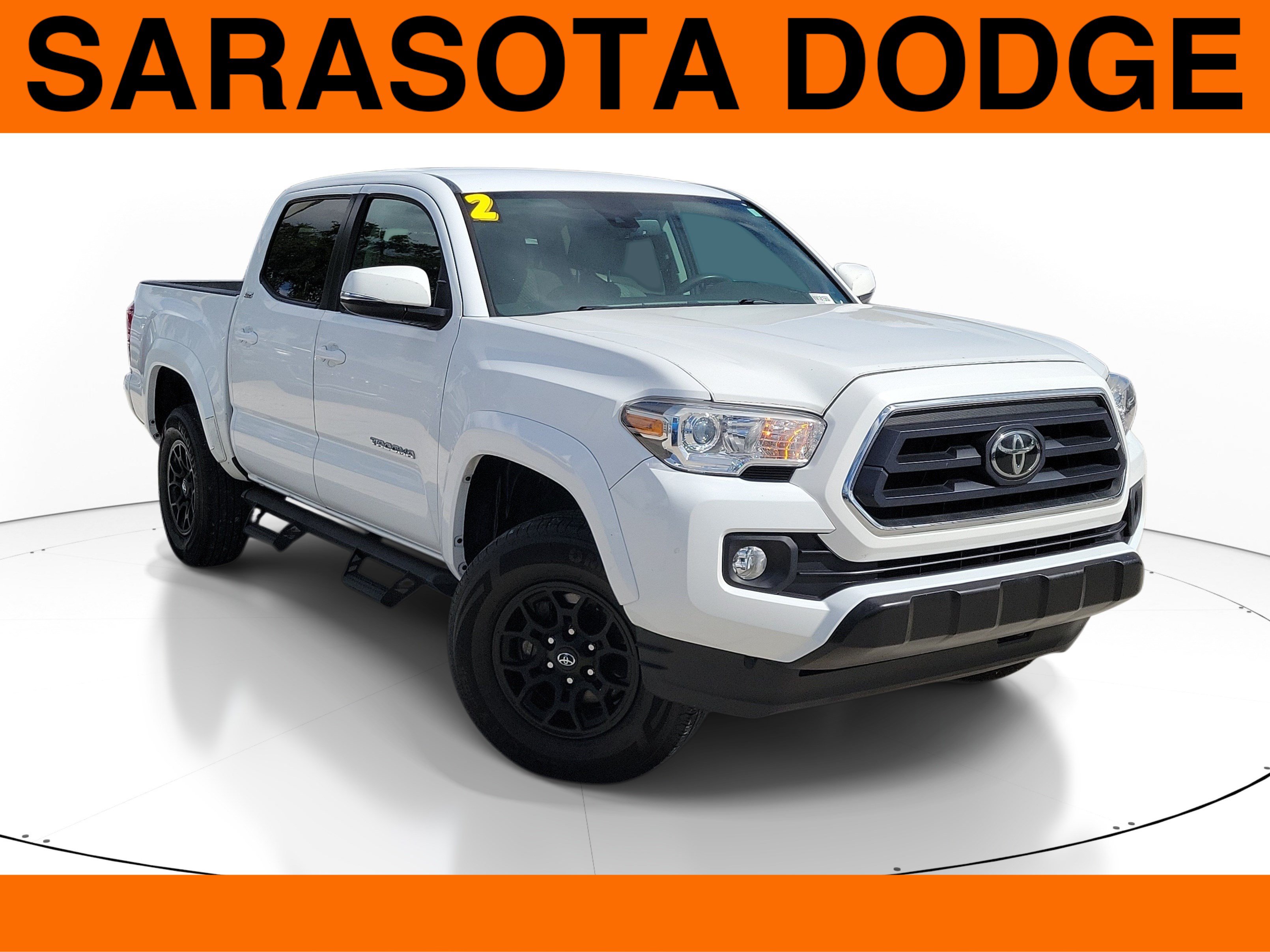Used 2022 Toyota Tacoma SR5 w/ Technology Package RWD image 1