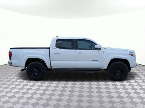 Used 2023 Toyota Tacoma SR5 RWD image 3