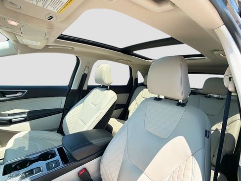 Used 2024 Ford Edge Titanium w/ Equipment Group 301A AWD/4WD image 25