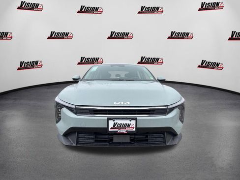 New 2026 Kia K4 LXS image 2