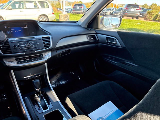 Used 2013 Honda Accord LX image 26