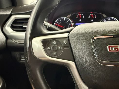 Used 2023 GMC Acadia SLT FWD image 46