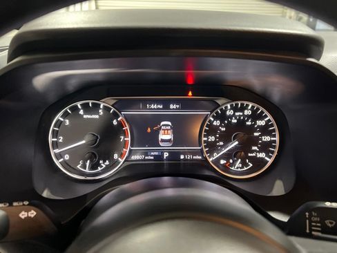 Used 2024 Nissan Rogue SV AWD/4WD image 26