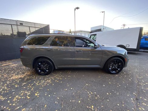 Used 2025 Dodge Durango R/T AWD/4WD image 7