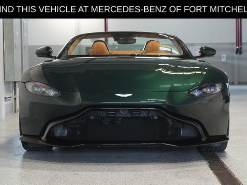 Used 2021 Aston Martin V8 Vantage Roadster RWD image 2