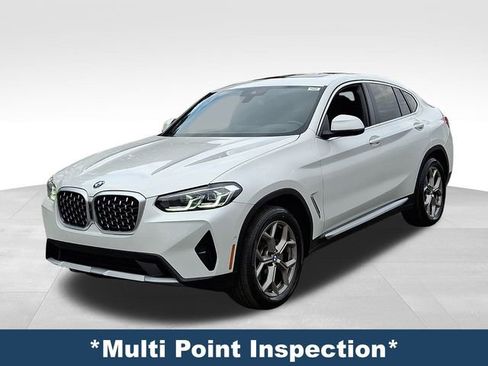 Used 2025 BMW X4 xDrive30i image 4