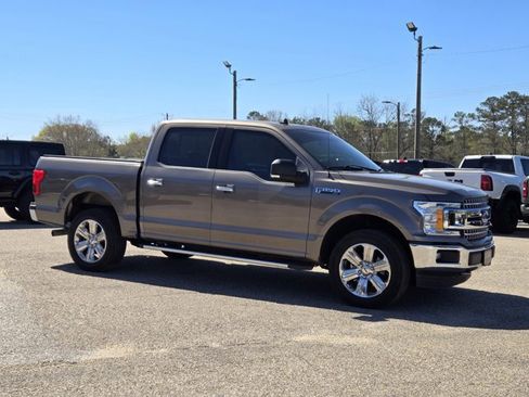 Used 2020 Ford F150 XLT w/ Equipment Group 302A Luxury image 5