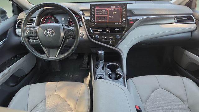 Used 2024 Toyota Camry XSE FWD image 7