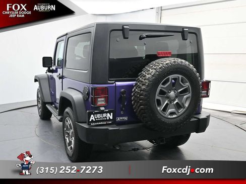 Used 2017 Jeep Wrangler Sport w/ Quick Order Package 24S AWD/4WD image 11