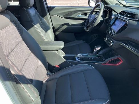 Used 2023 Chevrolet TrailBlazer RS w/ Sun and Liftgate Package image 20