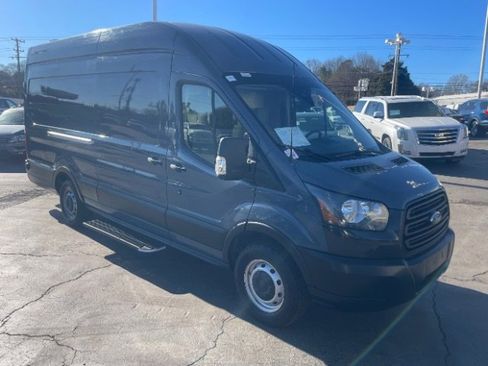 Used 2019 Ford Transit 250 148 High Roof Extended image 4