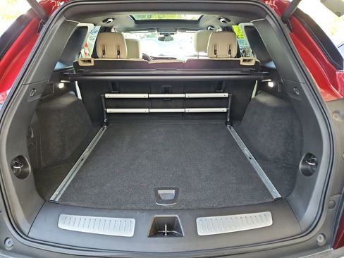 Used 2017 Cadillac XT5 Luxury w/ Driver Awareness Package FWD image 29