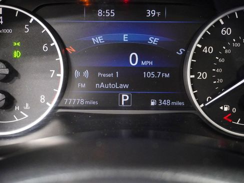 Used 2018 Nissan Murano SV image 25