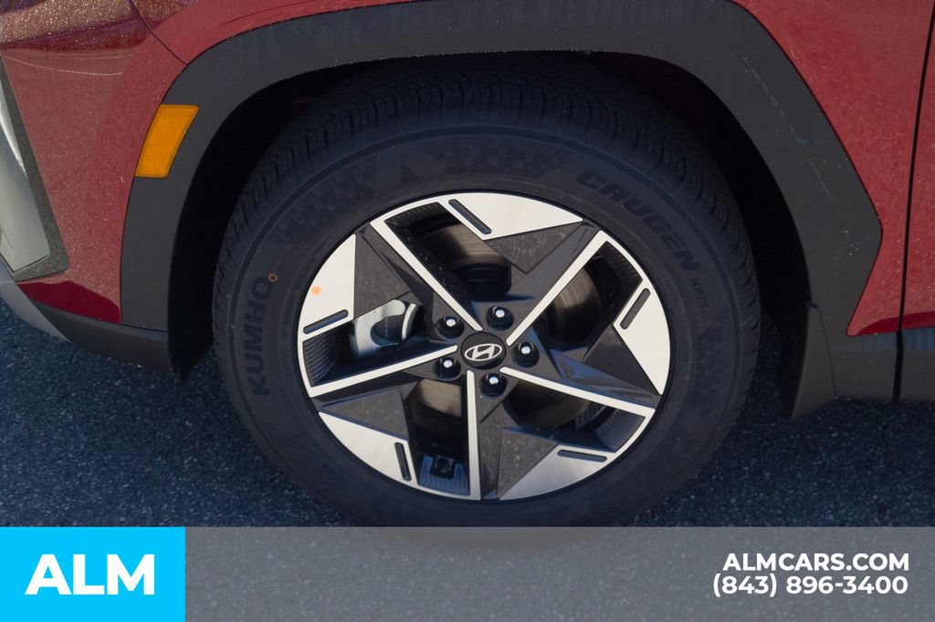 Used 2025 Hyundai Tucson SEL FWD image 11