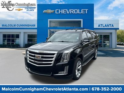 Used 2017 Cadillac Escalade ESV Luxury