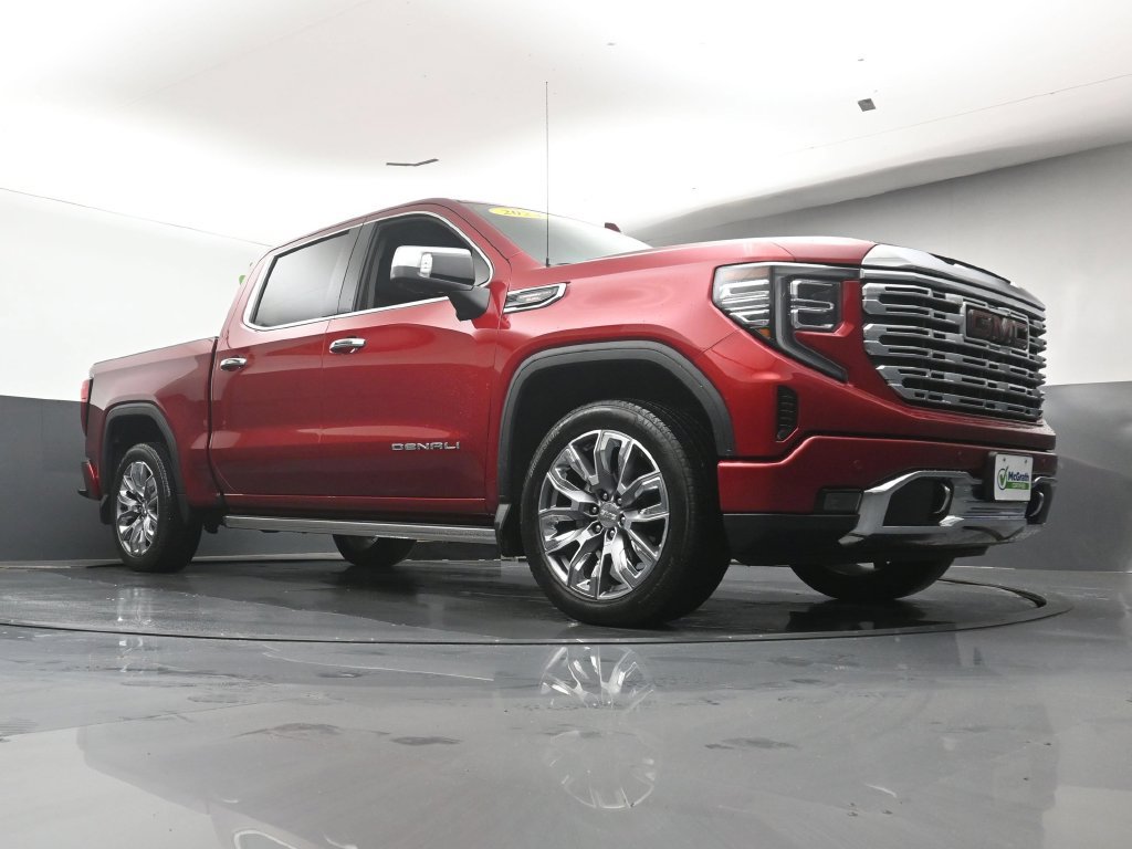 Used 2024 GMC Sierra 1500 Denali AWD/4WD image 26