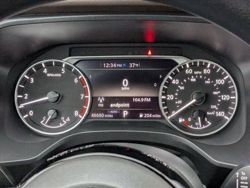 Used 2023 Nissan Rogue SV image 11