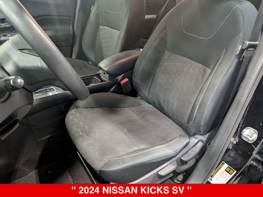 Used 2024 Nissan Kicks SV FWD image 13