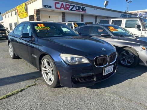 Used 2012 BMW 750i w/ M Sport Pkg RWD image 31