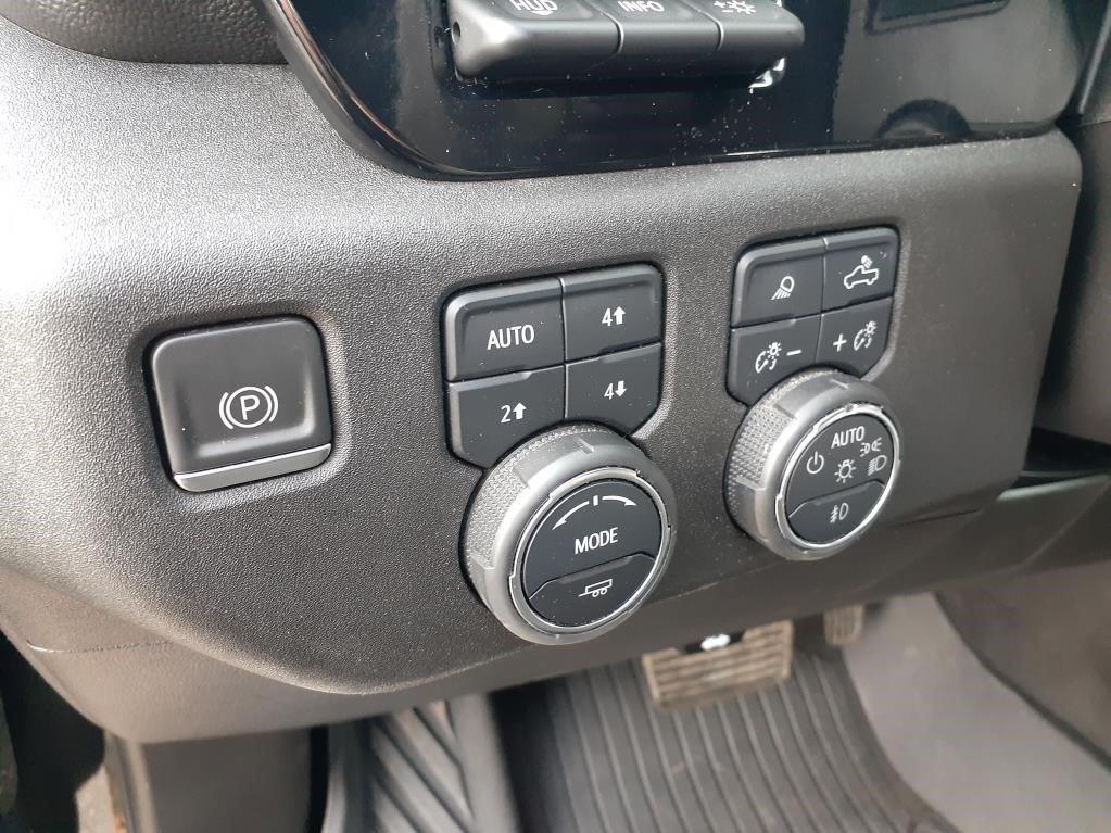 Used 2023 Chevrolet Silverado 1500 LTZ w/ LTZ Premium Package AWD/4WD image 12