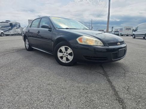 Used 2009 Chevrolet Impala LT FWD image 1