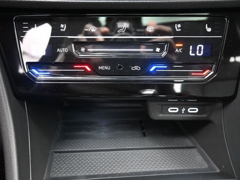 New 2026 Volkswagen Jetta SEL image 13